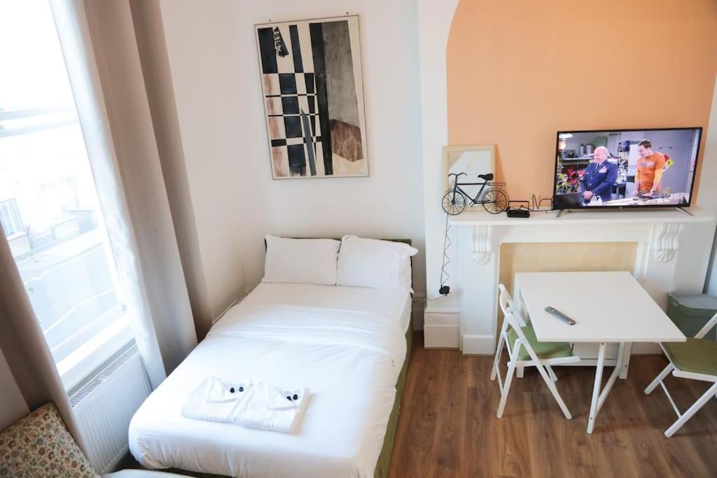 Appartamento Sunlight Studio In King'S Cross Londra Esterno foto