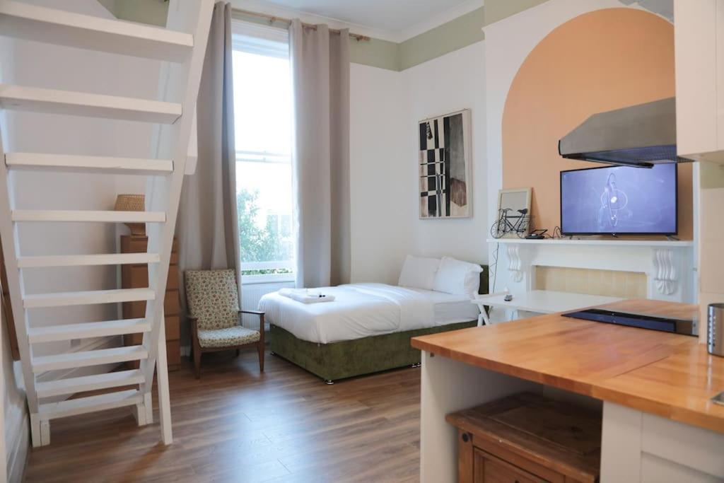 Appartamento Sunlight Studio In King'S Cross Londra Esterno foto
